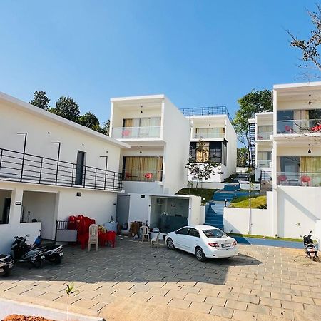 Hotel Aura Safari Vaduvanchal Esterno foto